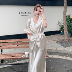高级松弛感休闲西装套装女2025年春秋季新款韩版显瘦半身裙两件套，女装套装/套裙，2C116