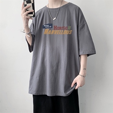 灰色