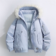 浅蓝色