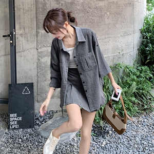 盐系轻熟灰色衬衫半身裙套装女夏巨好看大方得体流行两件套爆款图片