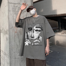 灰色