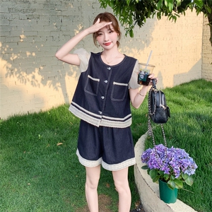 2025夏季新款时尚百搭蕾丝拼接牛仔上衣高腰显瘦短裤两件套套装女图片