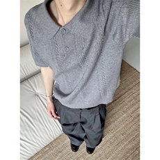 灰色