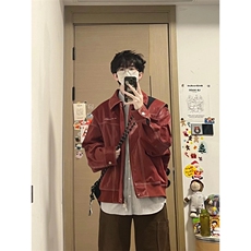 酒红色