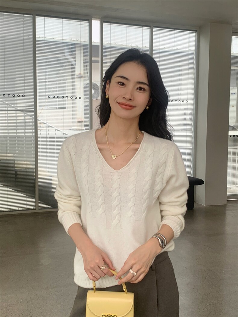 秋冬新款低圆领女修身套头上衣针织衫,针织衫/毛衣,玛卡隆羊绒