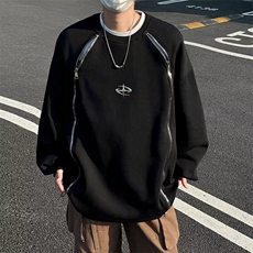 黑色