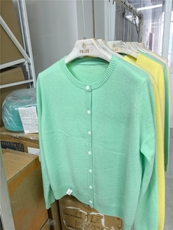 2025年秋季时尚百搭通勤简约休闲圆领开衫，女装羊绒衫，麦德绒