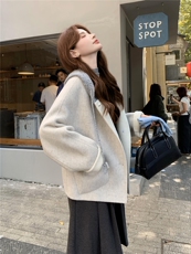 现货新款秋冬新款针织连帽拼接长袖羊绒外套女短款双面羊绒大衣潮，女装双面呢大衣，网红馆