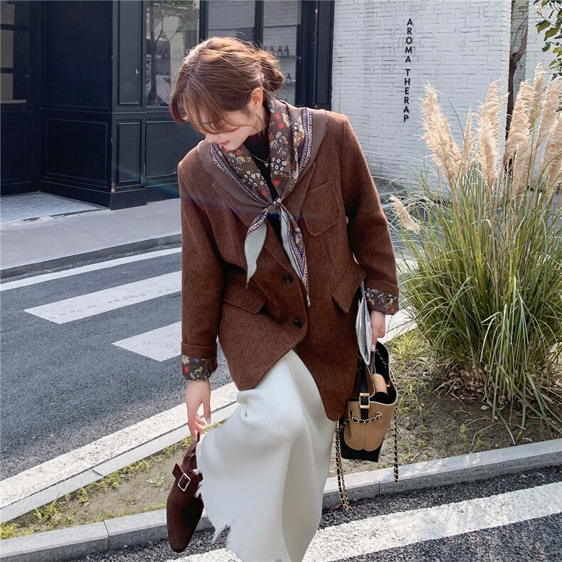 美拉德咖色毛呢西装外套配丝巾套装女秋冬2025新款韩系高级感穿搭,女装短外套,2C278