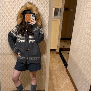 重磅北极绒座山雕大毛毛领毛衣外套冬美式复古休闲慵懒风针织开衫图片