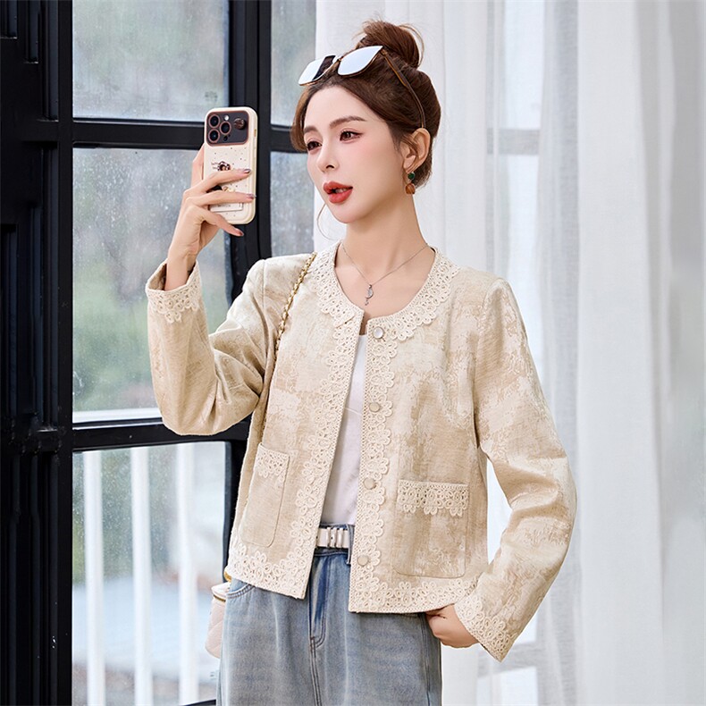 小香风外套女2025开春新款高级感超火洋气新中式短款白色蕾丝上衣,女装短外套,布芭啦