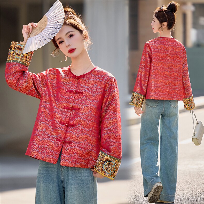 现货2026年春款新中式高级提花面料重工刺绣袖口欧货bao款短外套，女装短外套，众宇琦