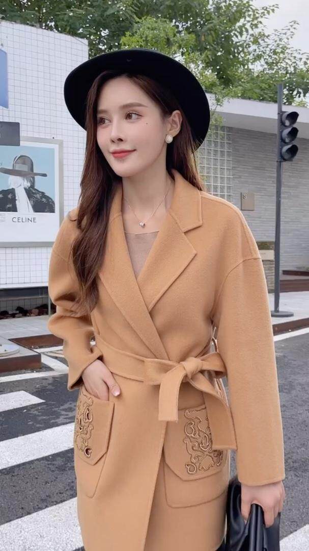 刺绣钉珠新工艺，2021冬季羊绒大衣新款更新，其它，喜信人