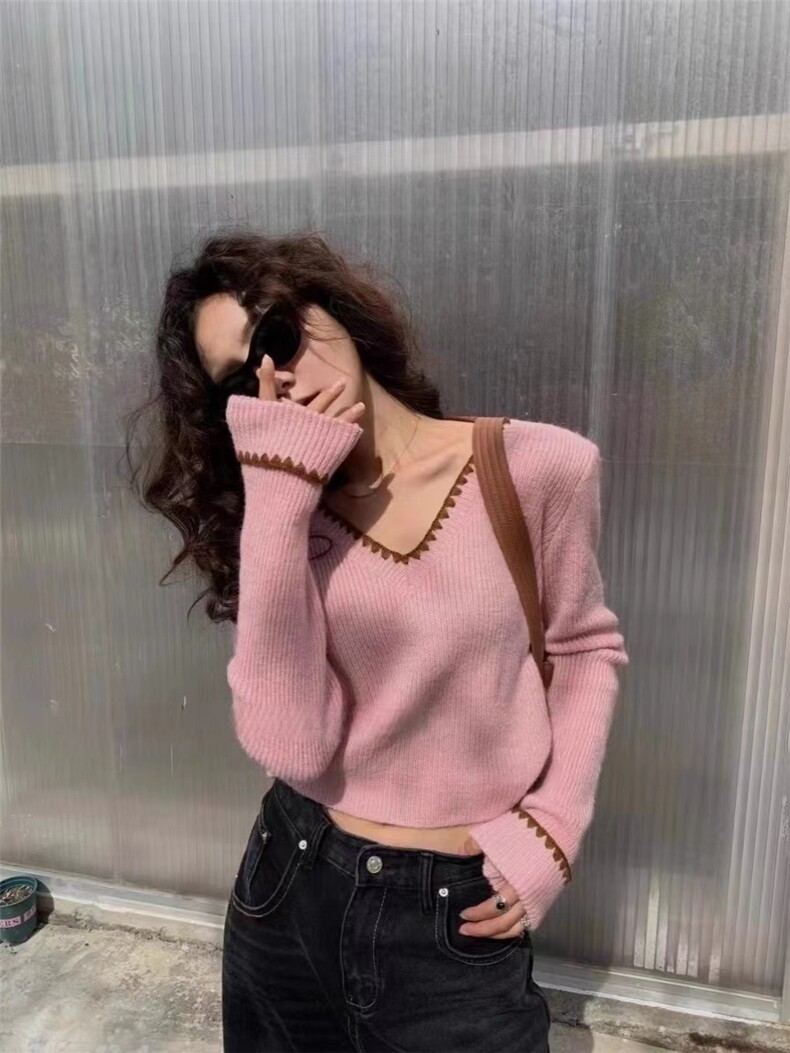 秋冬韩版V领拼色百搭针织打底衫女短款高腰毛衣时髦外穿,针织衫/毛衣,半城羊绒