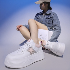 发泡底真皮小白鞋女2023夏季新款透气网面星星鞋休闲女鞋厚底鞋女，女鞋休闲鞋，电商A223