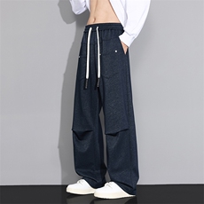 宝蓝色