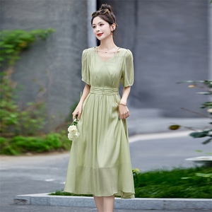 超仙甜气减龄连衣裙女2024夏季新款收腰修身显瘦气质初恋长裙图片