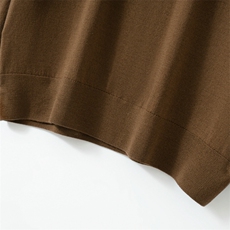 2025年秋季套头撞色袖圆领时尚百搭通勤简约休闲，男装羊毛衫，朝思纯山羊绒