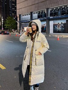 长款收腰拼色保暖羽绒服,女装羽绒服,红衣情缘