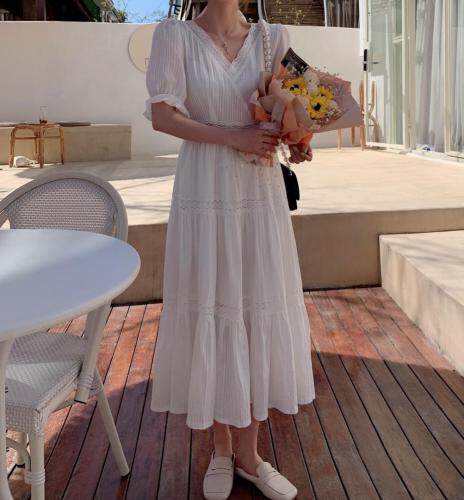 棉布刺绣v领连衣裙，女装连衣裙，新袖