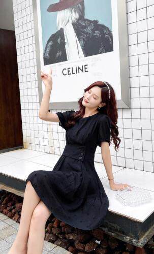 2021夏装新款现货二色四码，女装，艾涵o