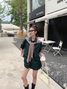 秋季披肩衬衫图片