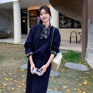 藏青色复古休闲卫衣裙女夏2025新款韩版短袖T恤及踝半身裙两件套图片