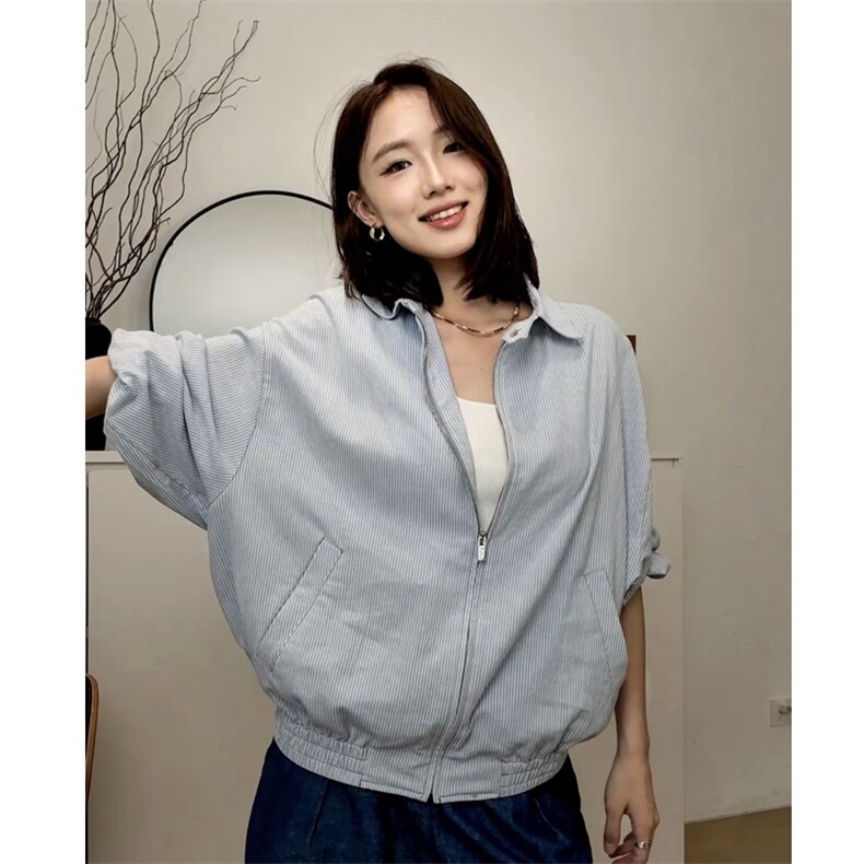 WE2003-P64欧若风蓝白条纹翻领外套,女装短外套,电商B323A