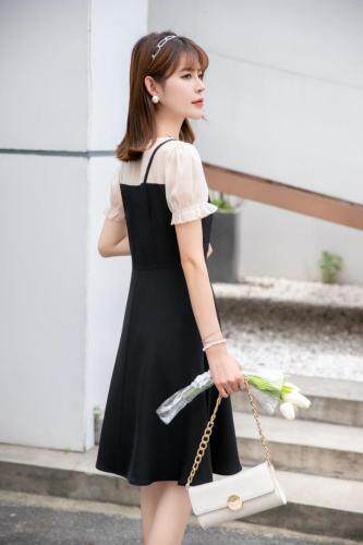 （现货）连衣裙，女装连衣裙，伊娜蕾尔