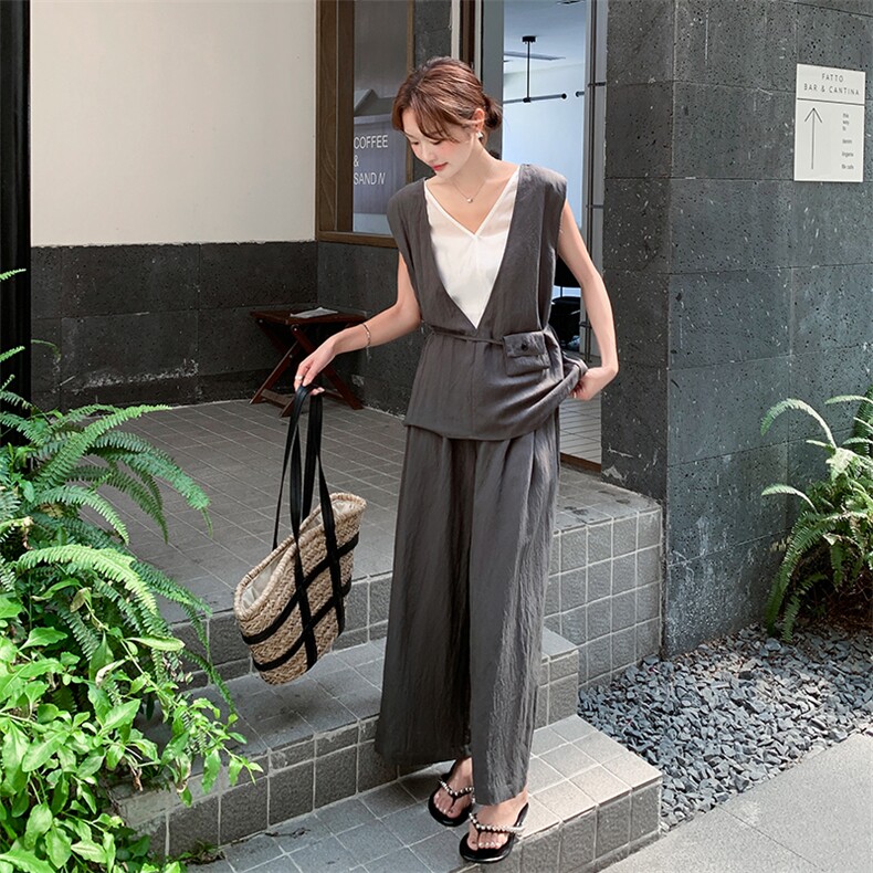 韩系松弛感灰色休闲简约套装女2025夏季新款无袖上衣阔腿裤两件套图片