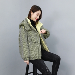 时尚格子羽绒服女短款加厚保暖外套冬季新款韩版宽松显瘦上衣图片