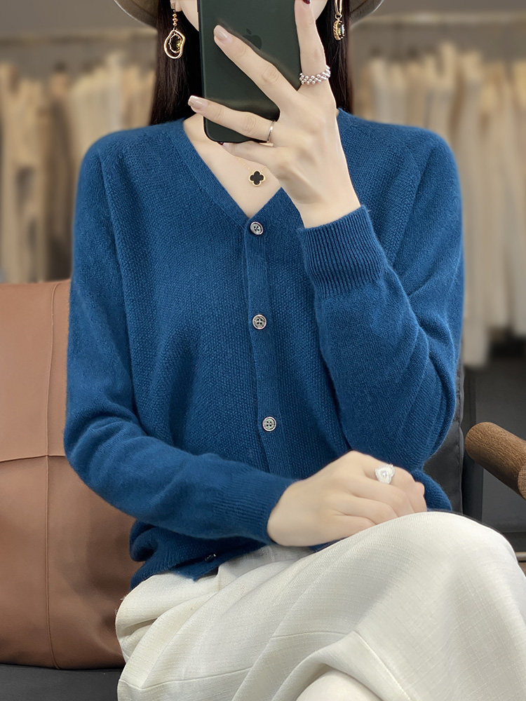 毛衣外套春秋v领新款宽松织衫上衣长袖百搭开衫,针织衫/毛衣,戎洋