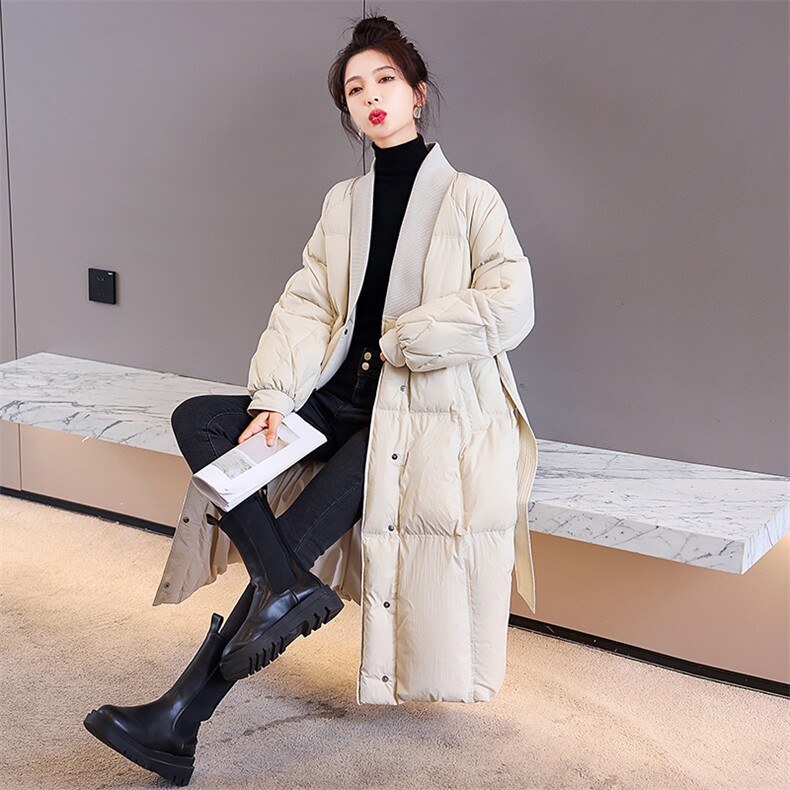 羽绒服女中长款过膝2023冬季新款宽松V领收腰显瘦白鸭绒保暖外套,女装羽绒服,火爆靓佳人