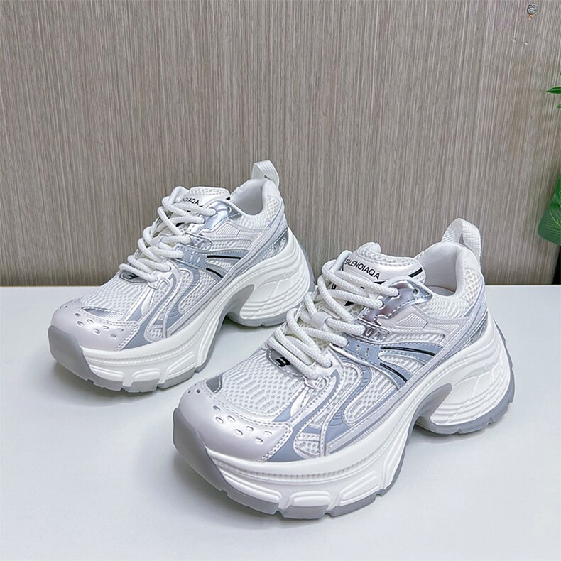 吸膜底老爹鞋女2024年春季新款舒适跑步鞋网面学生运动鞋百搭女鞋,女鞋休闲鞋,电商A223