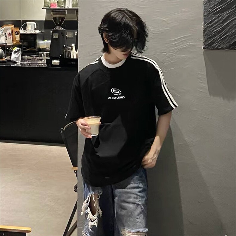 抖音得物高品质二开240克宽松纯棉美式潮牌三条杠织带短袖T恤,男装T恤,电商A486
