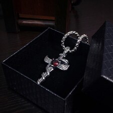礼盒装欧美CZ圣心交叉蛇缠绕钛钢吊坠风哥特式骑士剑项链，项链，星座510A-1