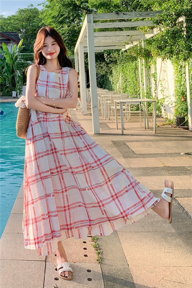 粉色甜美减龄初恋少女浪漫背心长裙夏季新款超好看格子度假连衣裙,女装连衣裙,2C053