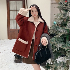红色皮毛一体羊羔毛外套女2025秋冬新款小个子加绒加厚保暖棉服潮，女装毛呢外套，2C213
