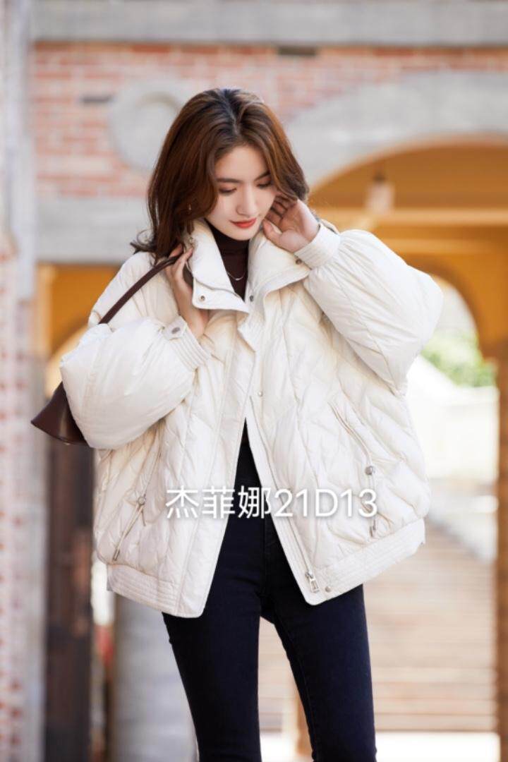 亮感羽绒服，女装羽绒服，杰菲娜