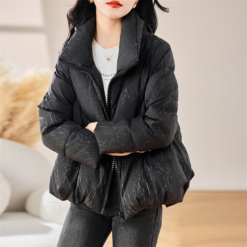 立领长袖2024年冬季新款女装直筒型新g标90绒短款羽绒服短外套,女装羽绒服,初闻兮