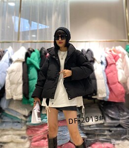 现货，短款羽绒服图片
