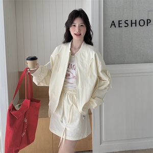 休闲衣服穿搭黄色棒球服套装女春秋超火好看高级小众半身裙两件套图片