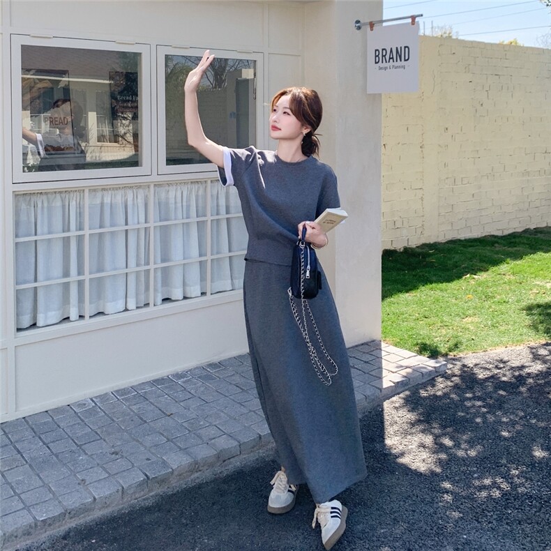 灰色简约休闲套装裙女2025夏季新款设计感短袖T恤半身裙两件套潮,女装套装/套裙,2C095