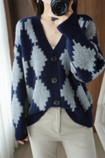 秋冬新款100%纯羊毛开衫女V领拼色菱形宽松毛衣加厚羊绒针织外搭，女装羊绒衫，琳华羊绒