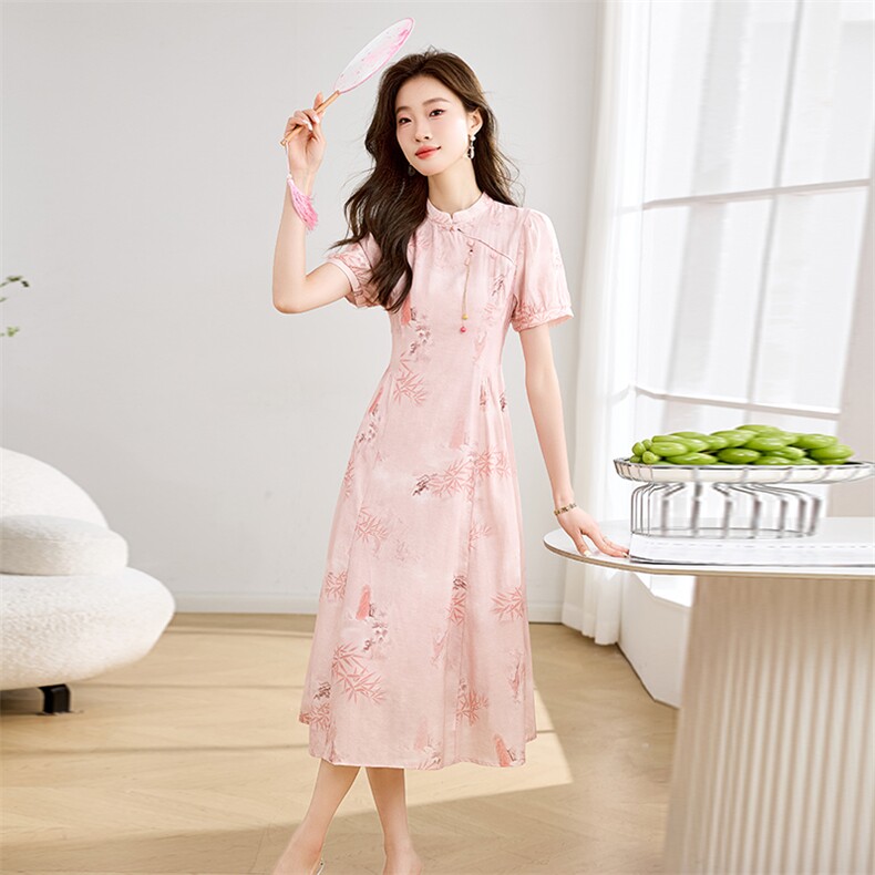 新中式风改良旗袍连衣裙女2025夏季新款收腰显瘦复古印花长裙子,女装连衣裙,微微衣阁