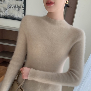 无缝半高领针织打底衫女2025新款保暖内搭修身加厚精纺毛长袖毛衣图片