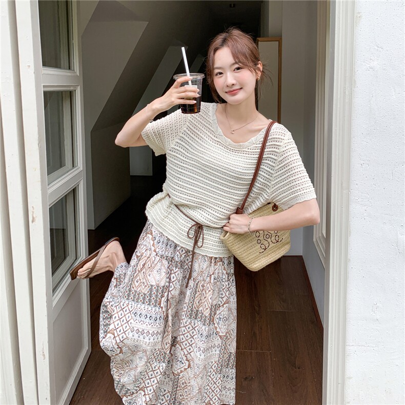 法式复古民族风半身裙套装女夏镂空针织衫气质通勤两件套,女装套装/套裙,维壹