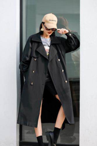 现货 秋装风衣，女装风衣，佳拉佳丝