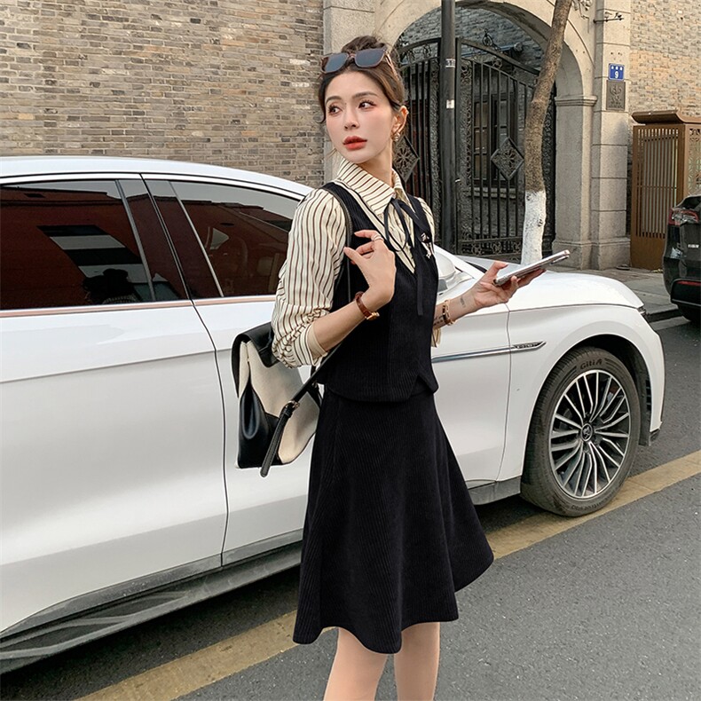 《现货新品》3色可选拼接条纹假两件衬衫甜美可爱学院风连衣裙，女装连衣裙，辰辰家