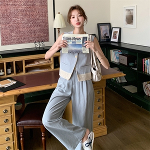 休闲浅蓝色马甲阔腿裤套装女夏2025新款爆款ootd穿搭巨好看两件套图片
